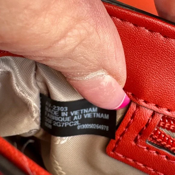 Michael Kors Red Shoulder Bag - Picture 13 of 16